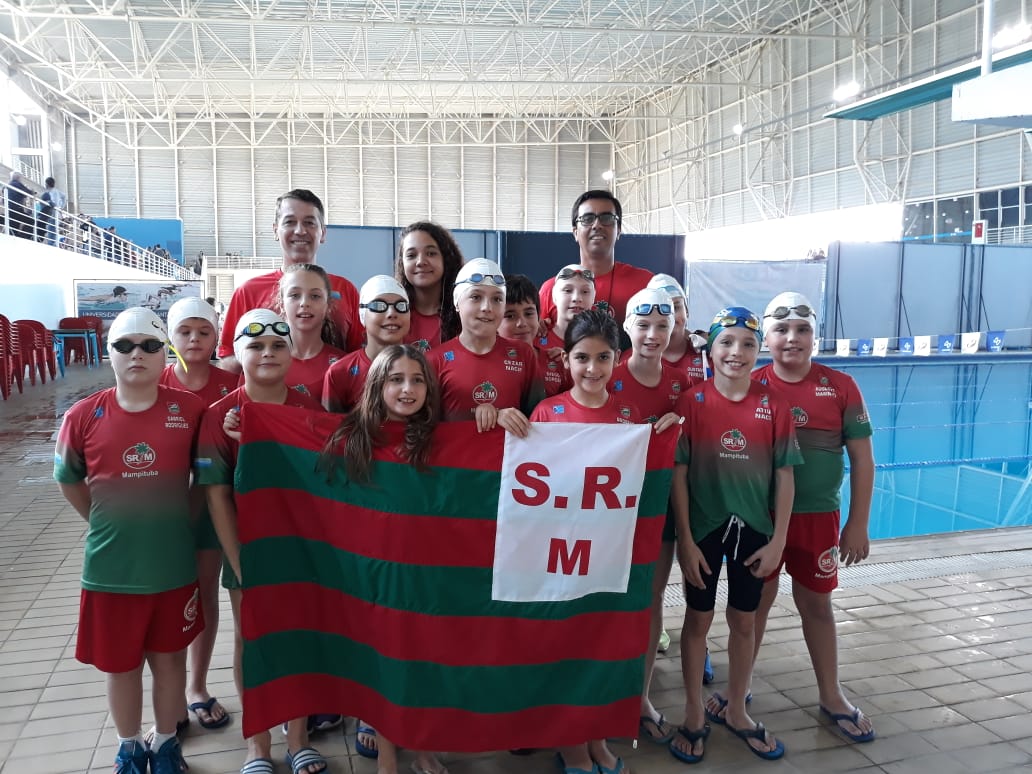 São Carlos Clube - Equipe de vôlei mirim do SCC foi campeã em Festival