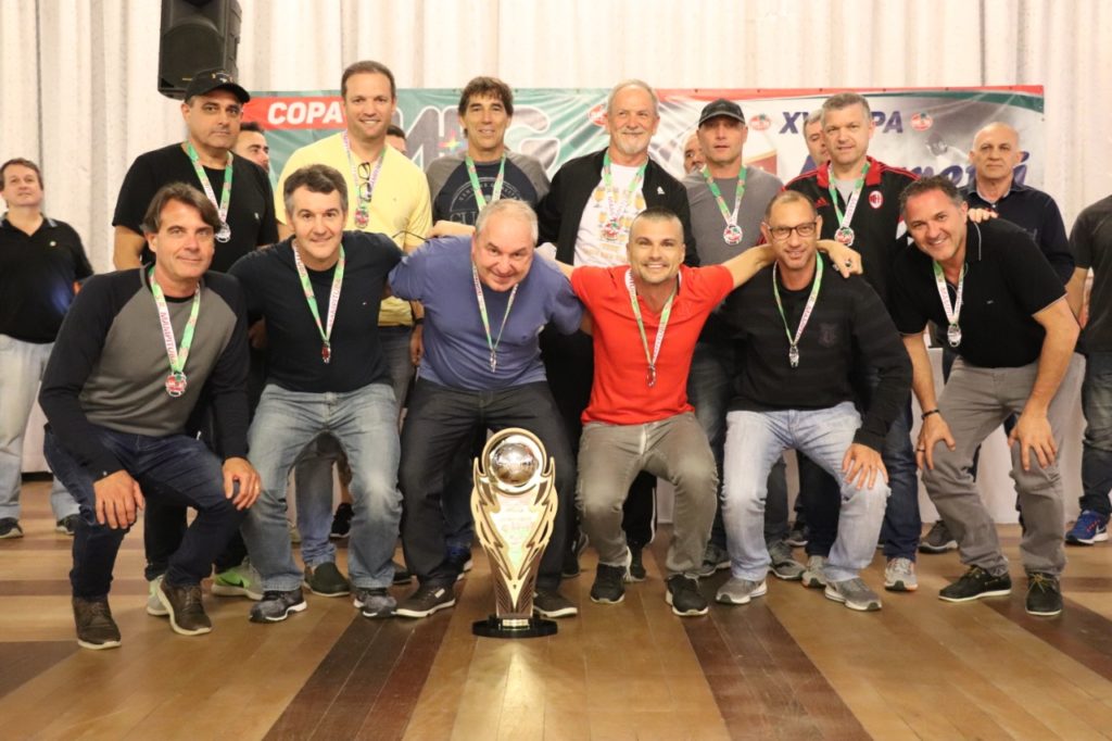 Equipe Santerra  - vice-campeã Copa “Meg – Taça Mario Ribeiro” de Futebol Suíço Veterano