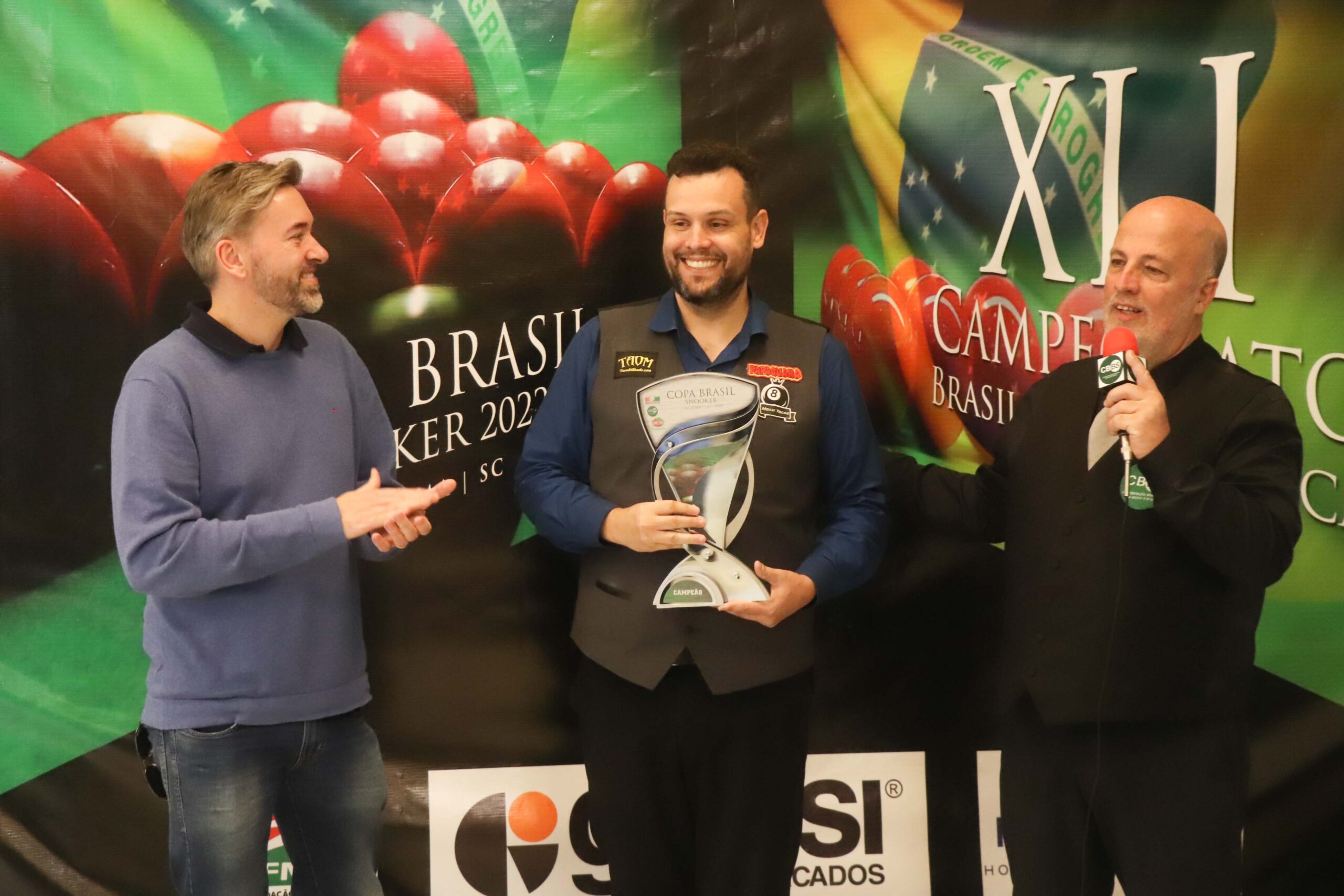 Melhor jogador de sinuca do Brasil participa de campeonato em Várzea Grande  :: J1 - O seu portal de notícias